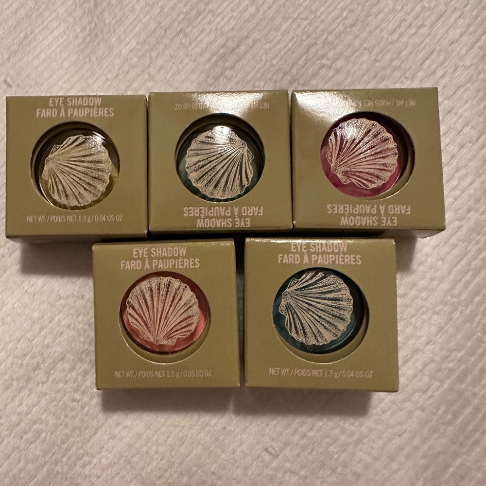 MAC - Beach collection eyeshadows